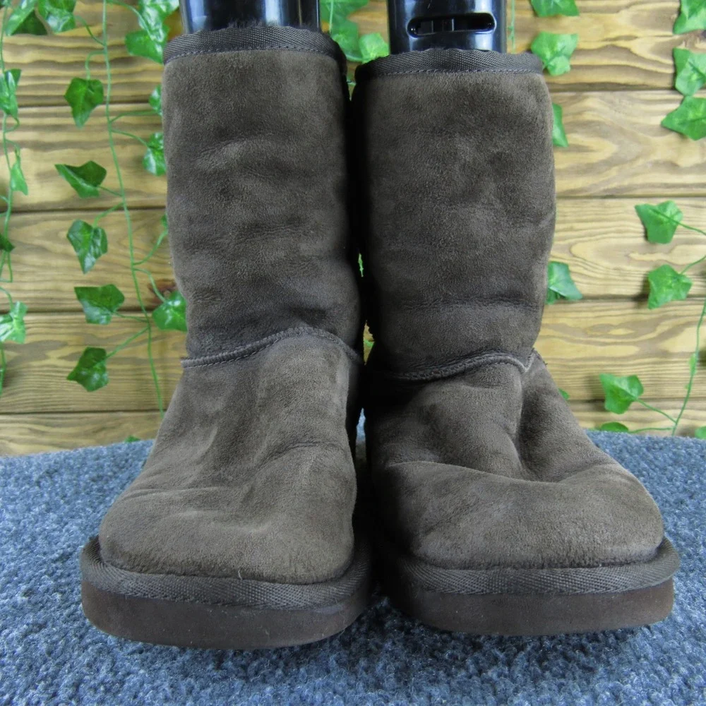 UGG Australia Classic Short Brown Suede Shearling Boots Women 7 Warm Comfort‎